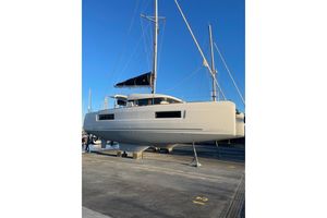 Lagoon 40 2020 Lagoon 40 catamaran on dry dock, showcasing sleek design and modern features.