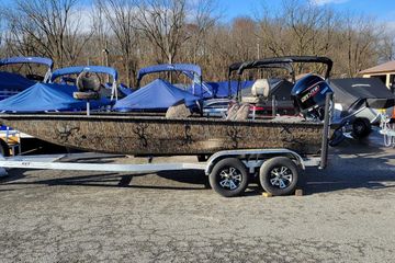 2026 Xpress XP200 Catfish