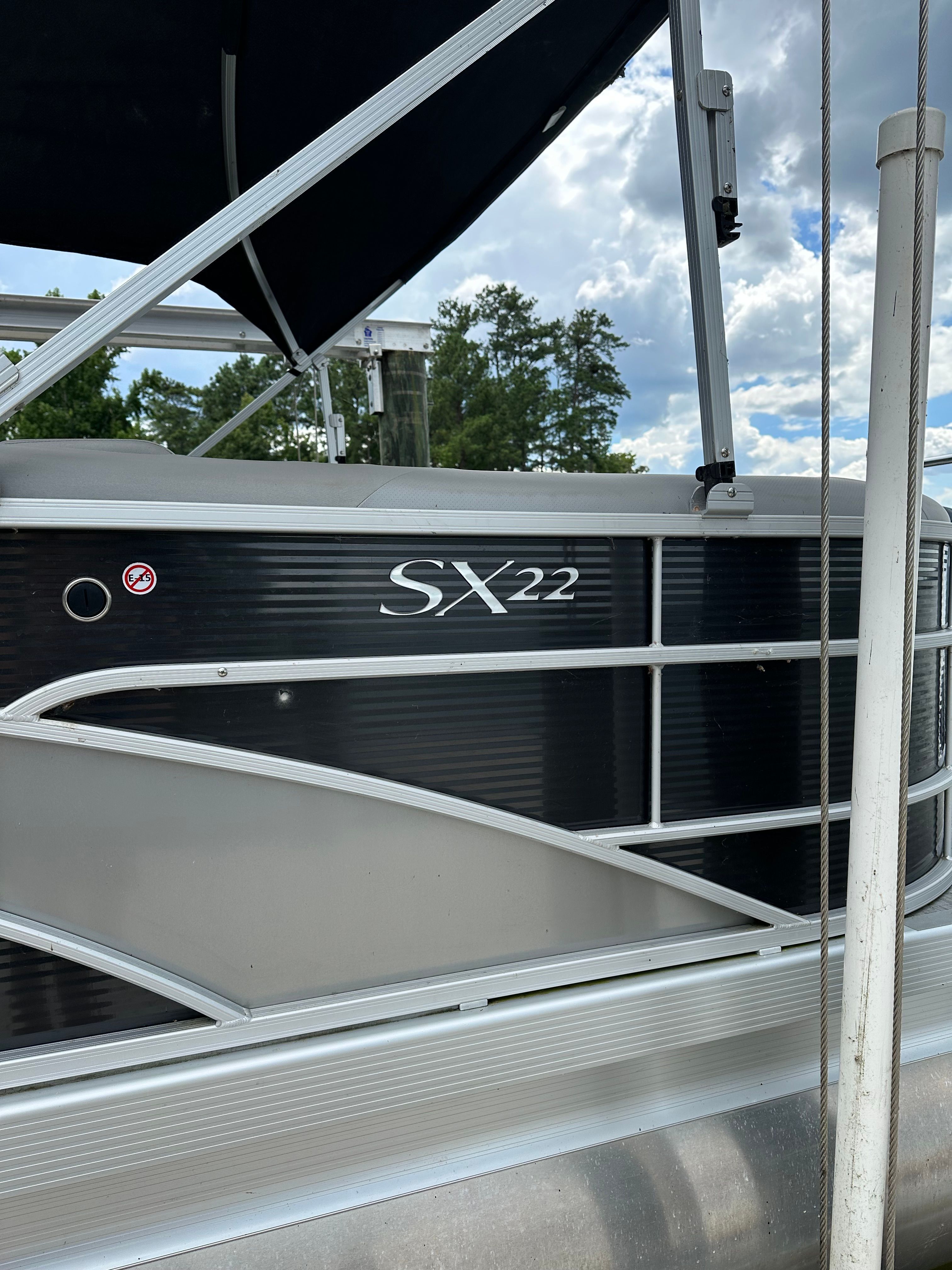 2023 Bennington SXSR