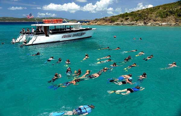 2025 Cooper Marine Caribbean 63 single deck Catamaran