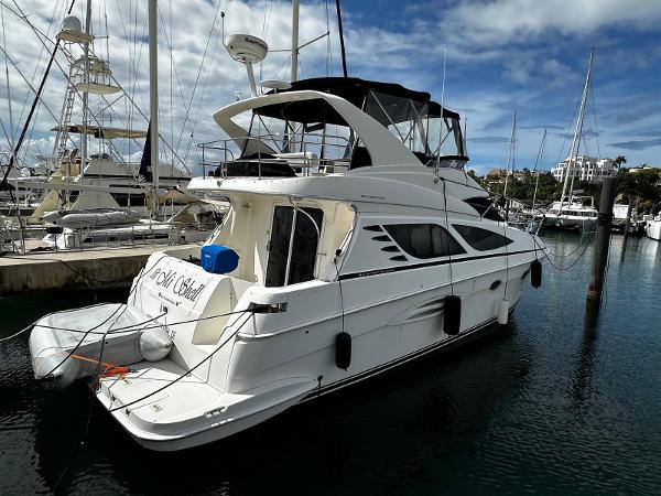 2006 Silverton 43 Sport Bridge