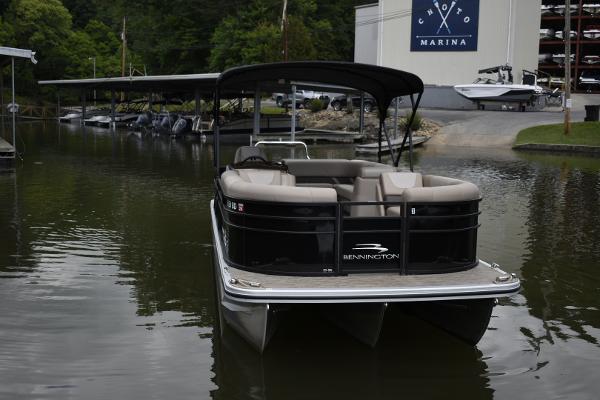 2023 Bennington 23 SXL3