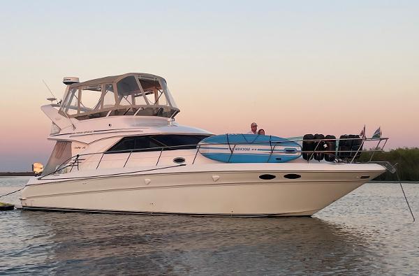 Sea Ray 400 Sedanbridge