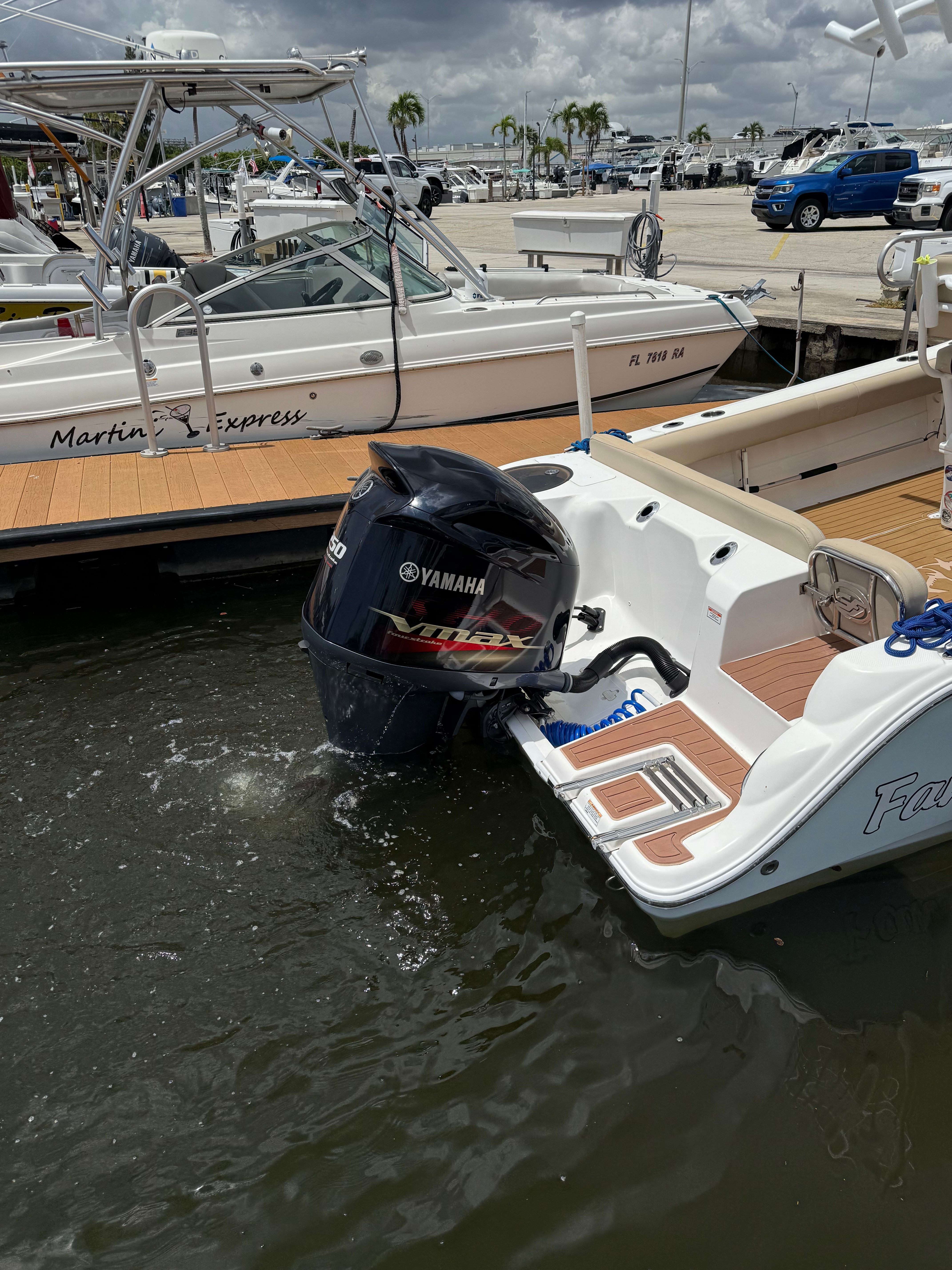 2016 Sea Fox 246 Commander