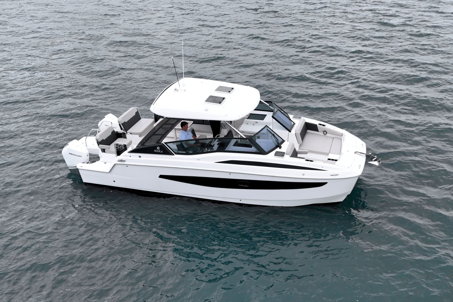 2025 Aquila 32