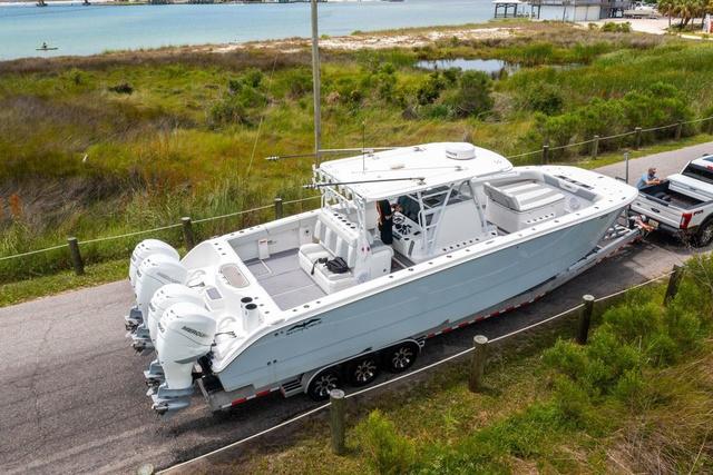 INVINCIBLE boats 37' Catamaran
