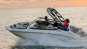 Yamaha Boats SX195 Image 1