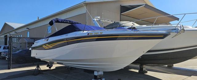 2001 Four Winns 280 Horizon