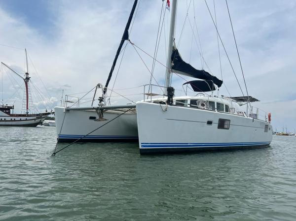 2007 Lagoon 440