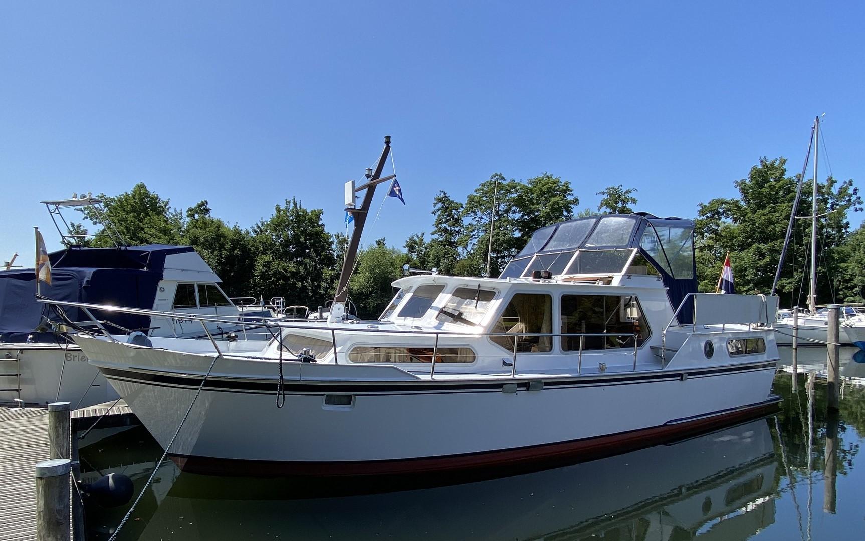 1984 Kempala 12.50