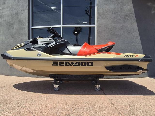2025 Sea-Doo RXT-X