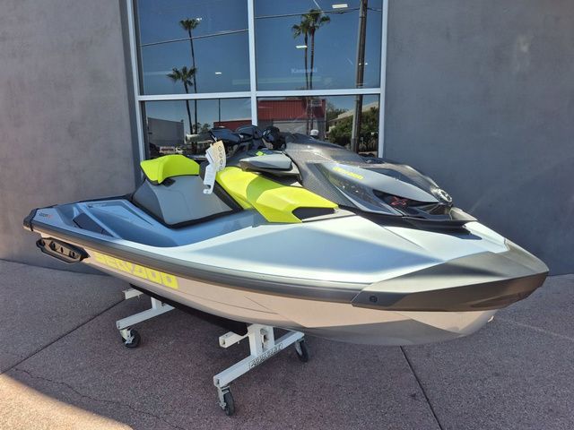 2025 Sea-Doo RXP-X™ 325 iBR Ice Metal / Manta Green