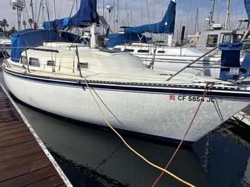 1985 Newport 30
