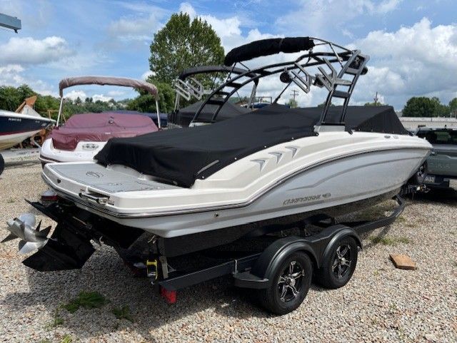 Chaparral 23 SSi