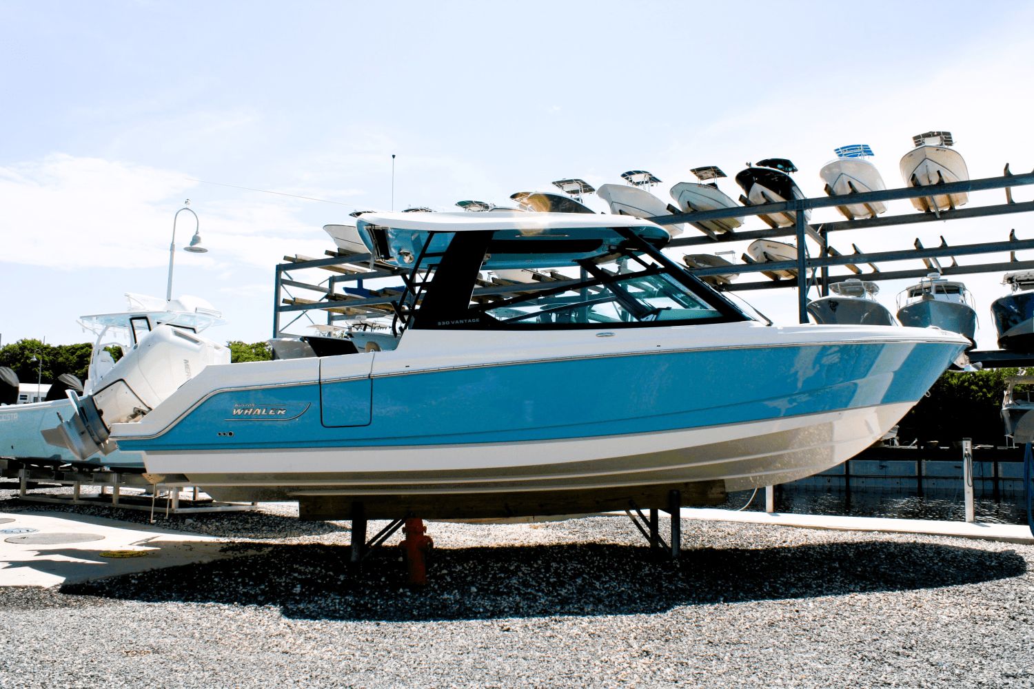 2026 Boston Whaler 330 Vantage