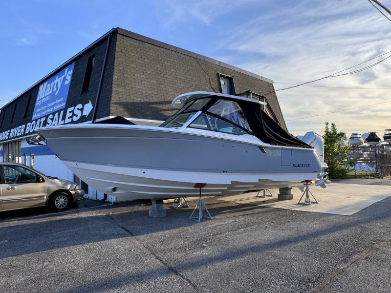 2025 Blackfin 302 DC