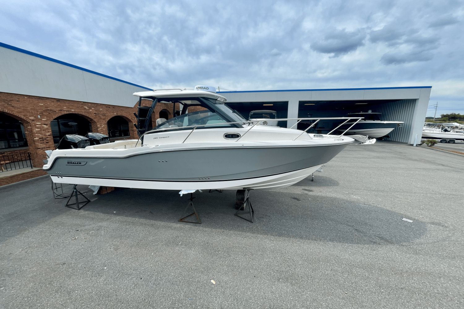 2025 Boston Whaler 285 Conquest