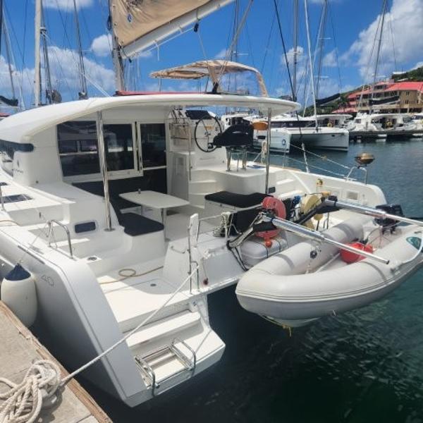 2019 Lagoon 40