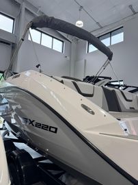 2025 Yamaha Boats SX220