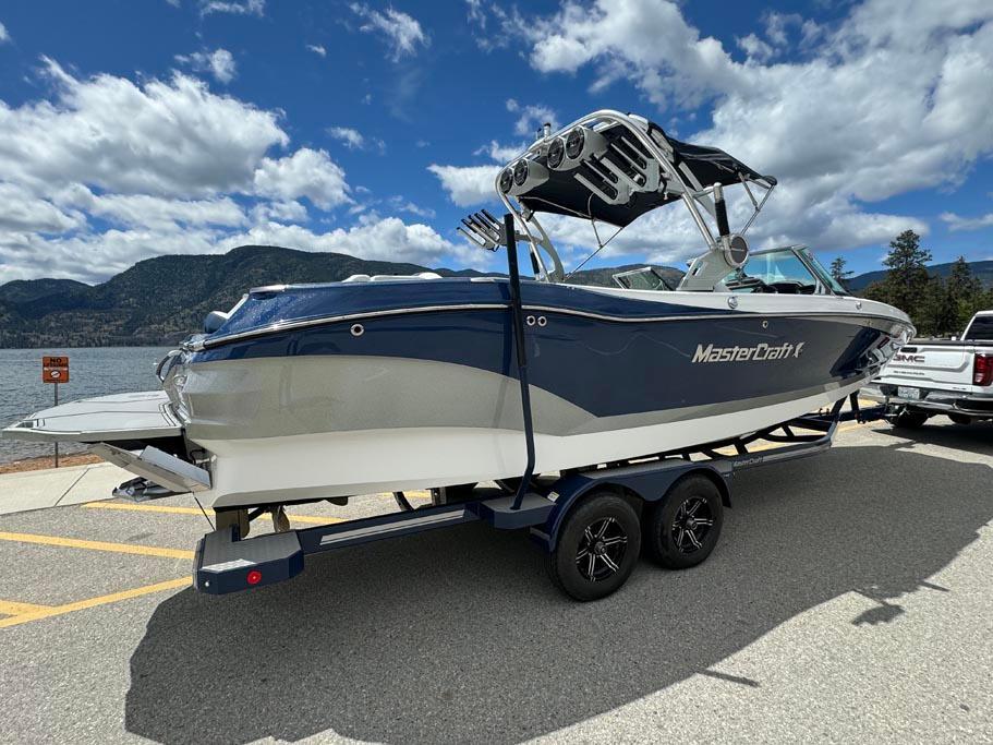 2021 MasterCraft X26