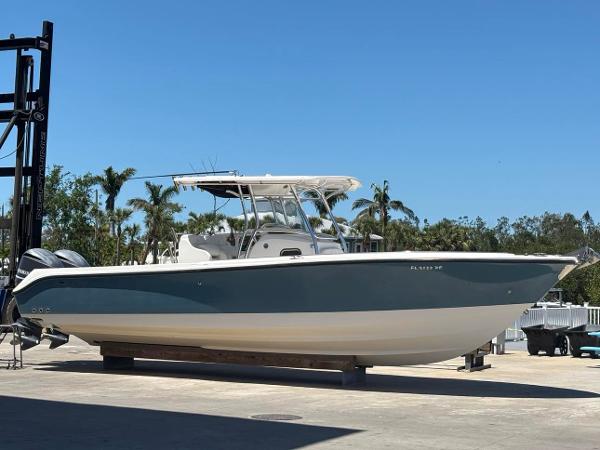 2012 Edgewater 318CC
