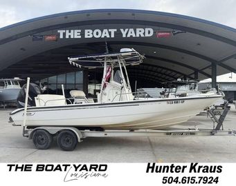 2007 Boston Whaler 220 Dauntless