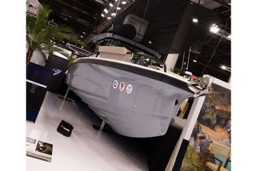 2024 Axopar 29 Cross Cabin