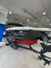 2025 Yamaha Boats 222SD