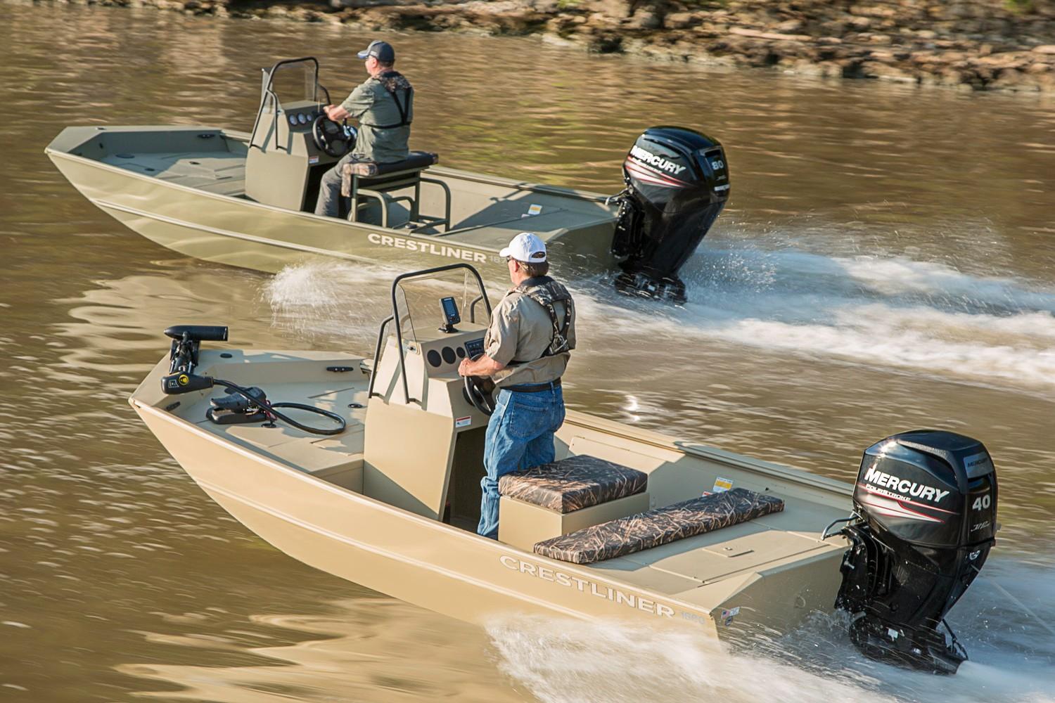 Crestliner Boat image