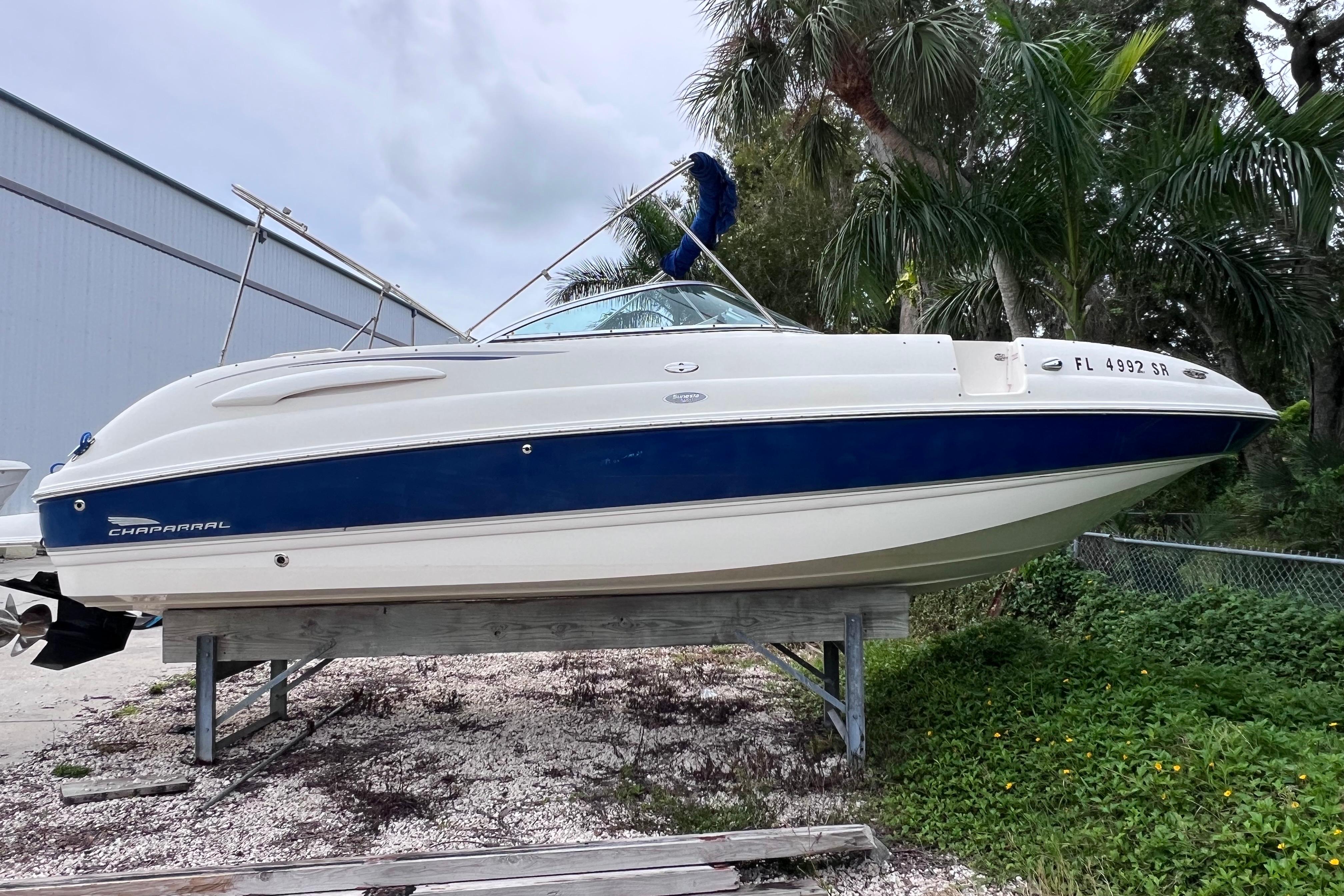 2004 Chaparral Sunesta 264