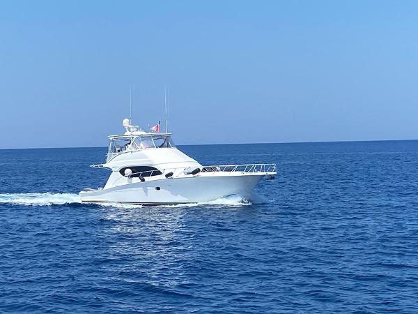 Hatteras 54 Convertible 84ee560b-0d7c-45b3-9283-503978175c08
