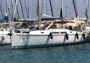 Hanse 400 2008 Hanse 400 sailboat docked in marina, surrounded by other boats.