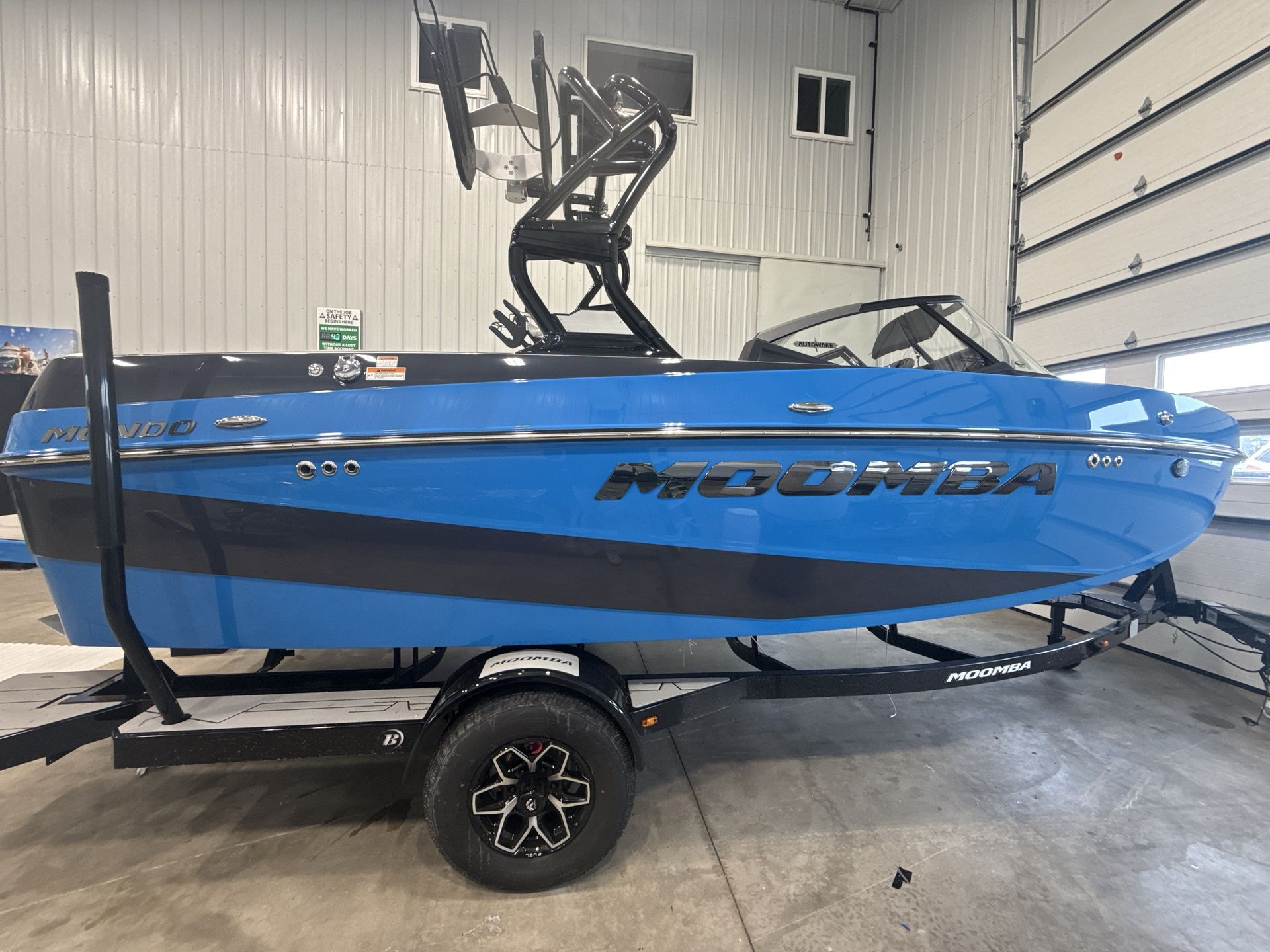 2026 Moomba Mondo