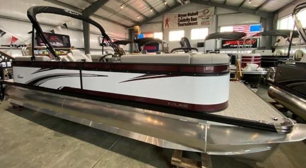 2023 Qwest 824 E-Class RLS Triple Tube LTZ