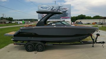 2026 Chaparral 8 SSX