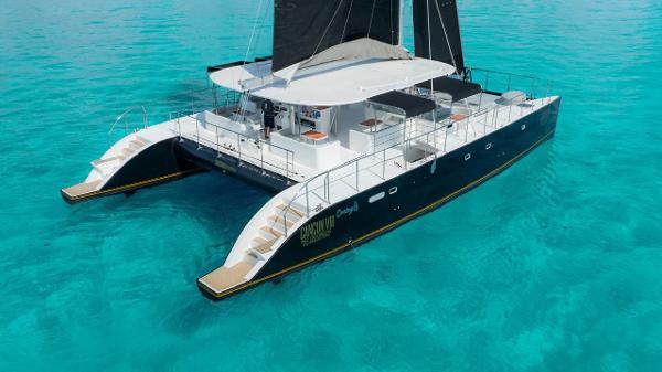 2024 Custom Contoy70