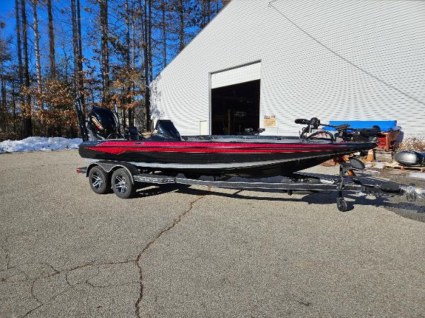 2025 Skeeter ZXR21