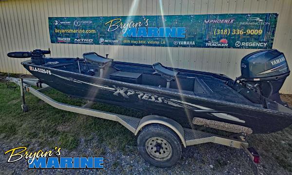 Xpress XP16PF Stick-Steer 2008 Xpress XP16PF Stick-Steer boat on trailer at Bryan's Marine dealership.