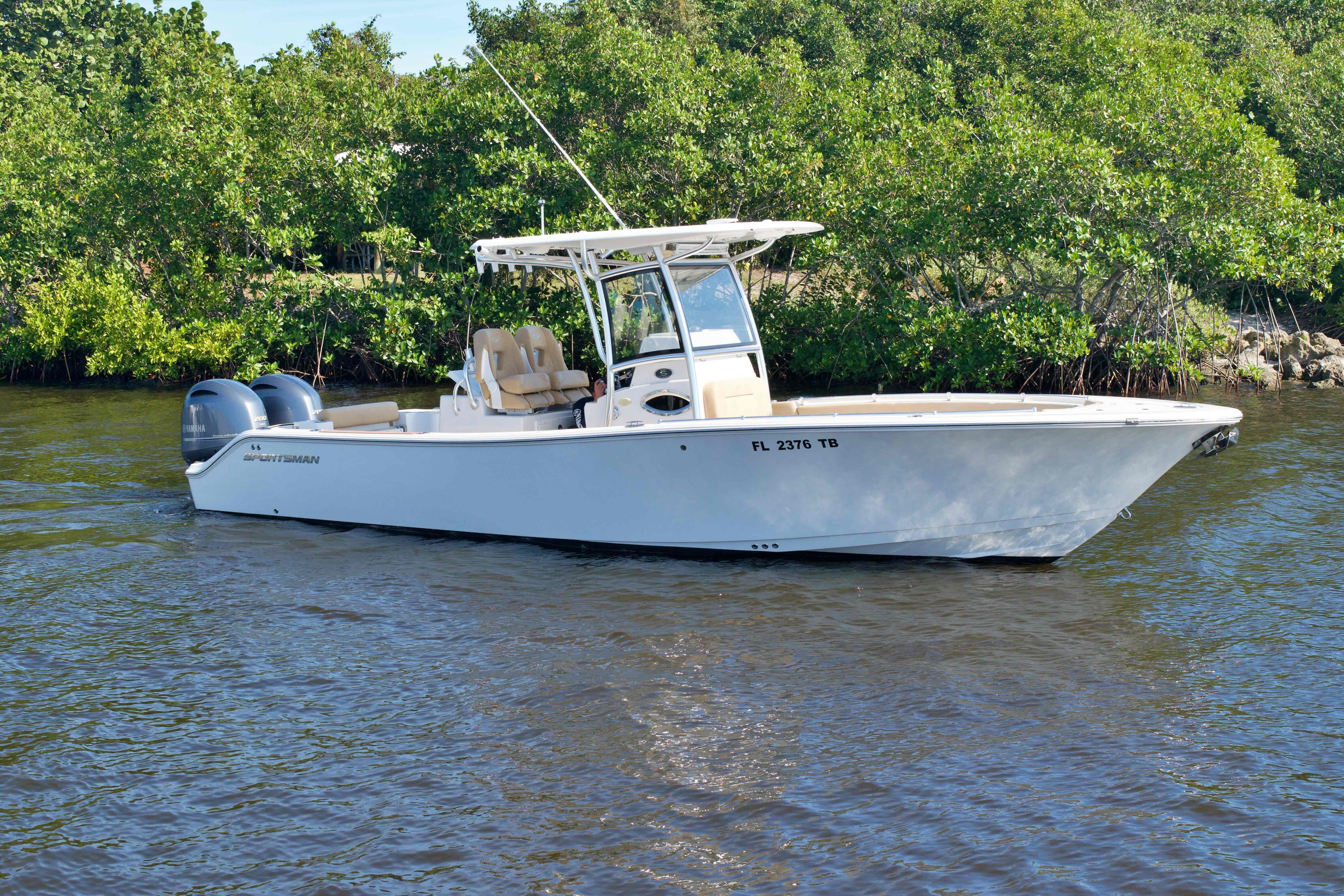 2018 Sportsman Open 282 Center Console
