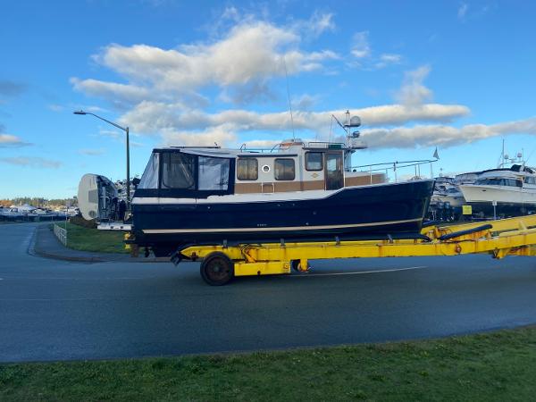 2018 Ranger Tugs R-31 S