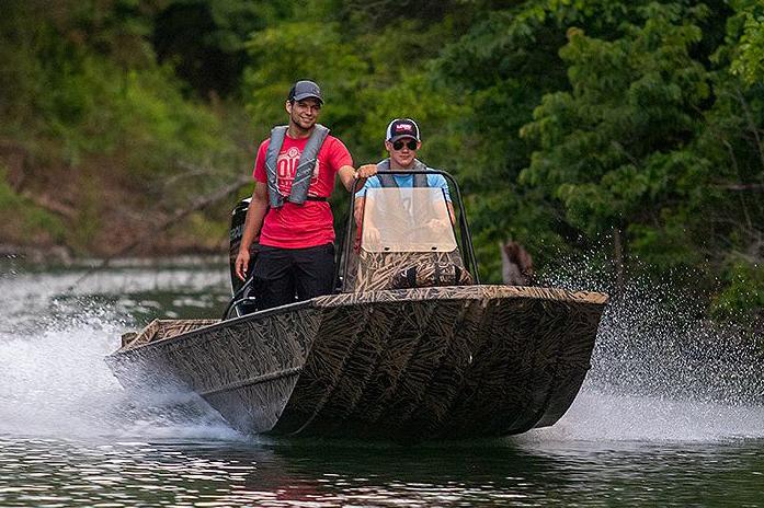 Lowe Boat image