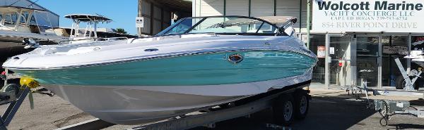 SouthWind 2400 SD 2025 SouthWind 2400 SD boat on trailer at Wolcott Marine dealership.