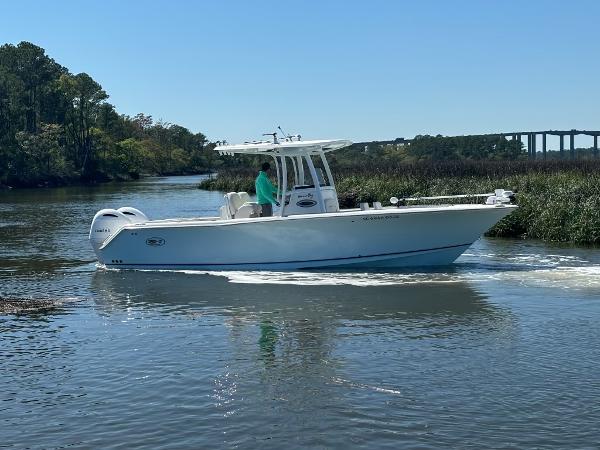 2014 Sea Hunt Gamefish 27 Forward Seating