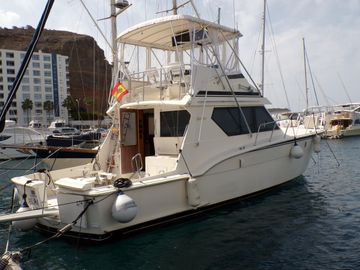 1989 Hatteras 45 Convertible