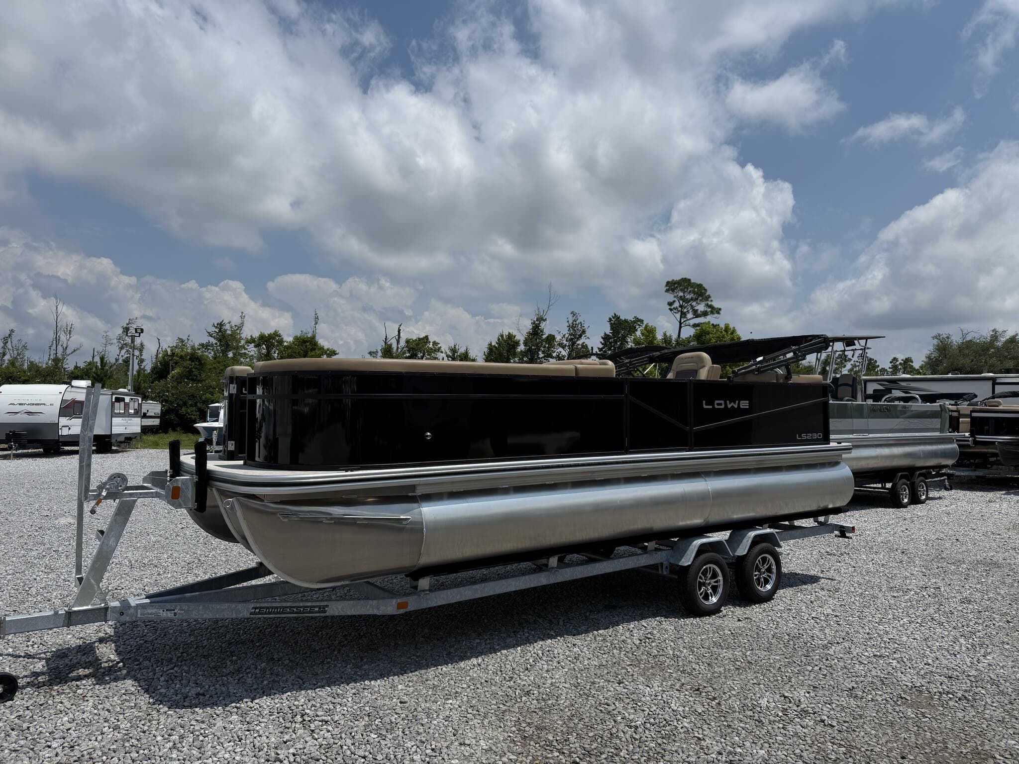 2025 Lowe SS230