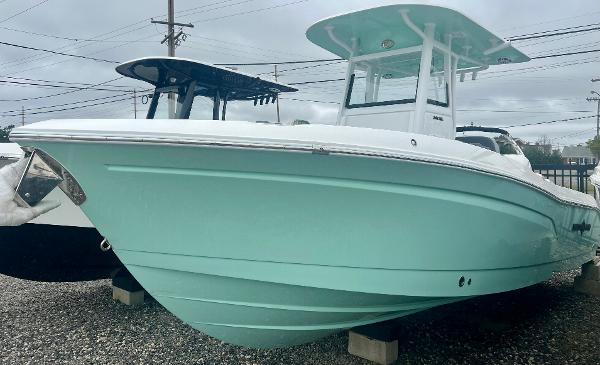 2025 NauticStar 242OSL