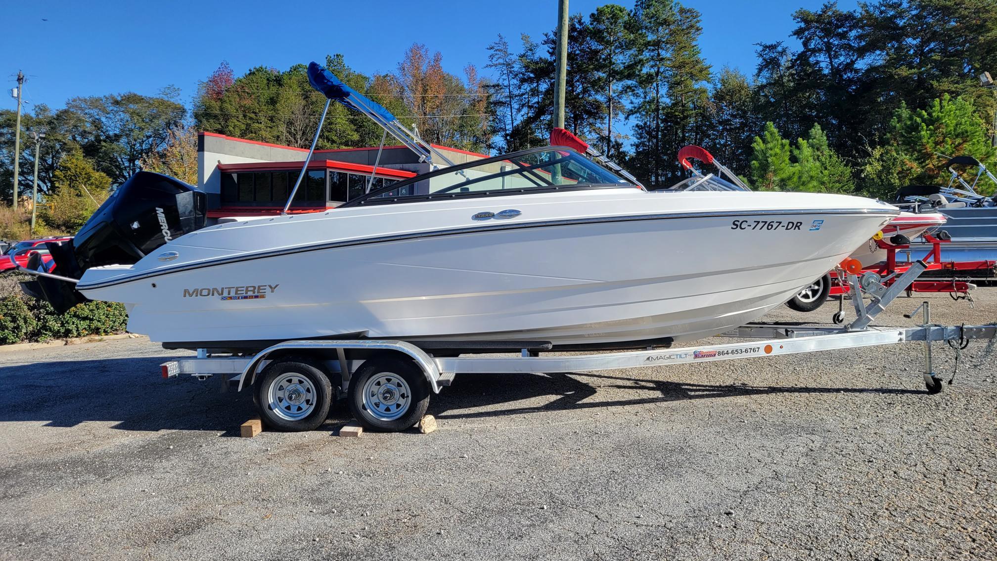 Monterey M-225