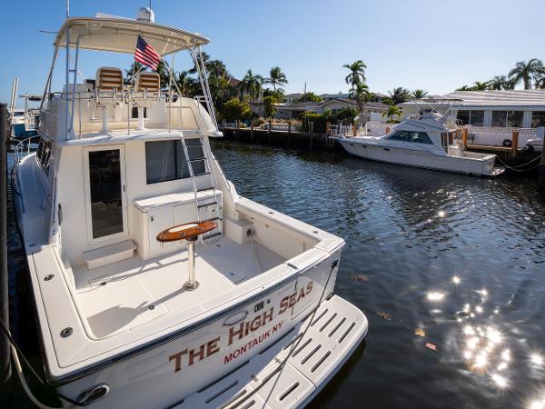 2000 Tiara Yachts 4300 Convertible