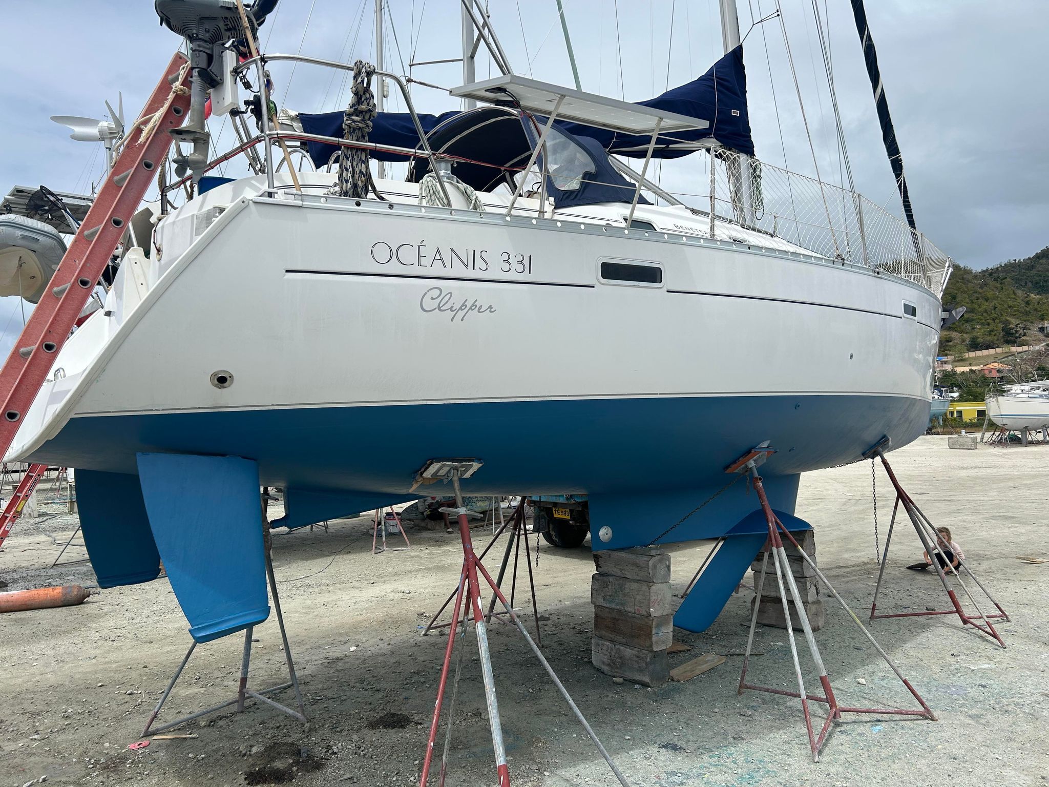 2000 Beneteau Oceanis Clipper 331