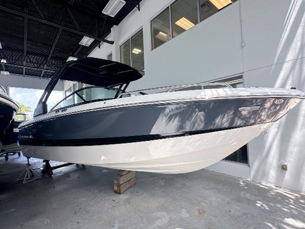 2024 Chaparral 250 OSX